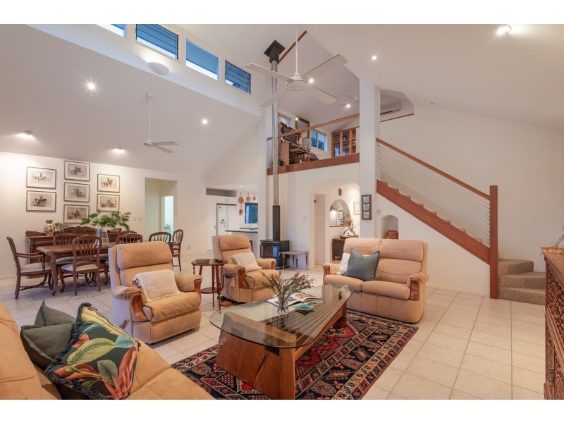 143 Davis Road, Cootharaba QLD 4565