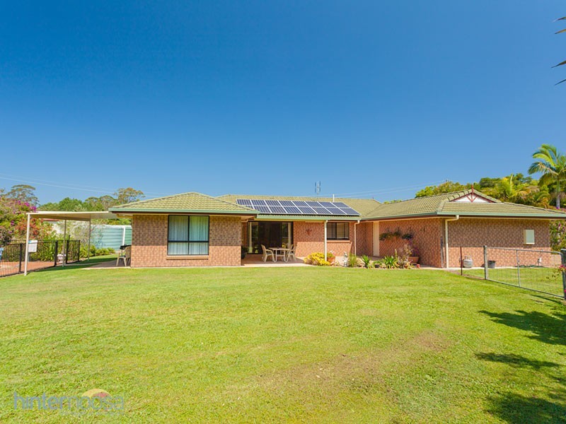 47 Highland Drive, Lake Macdonald QLD 4563