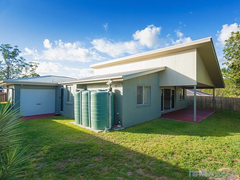 10 Prospect Place, Cooroy QLD 4563