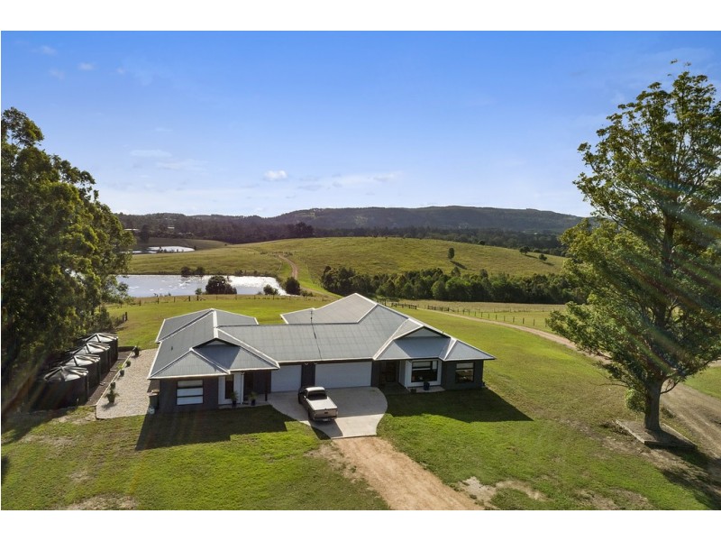 7 Potters Lane, Pomona QLD 4568