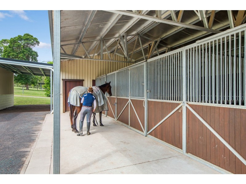 7 Potters Lane, Pomona QLD 4568