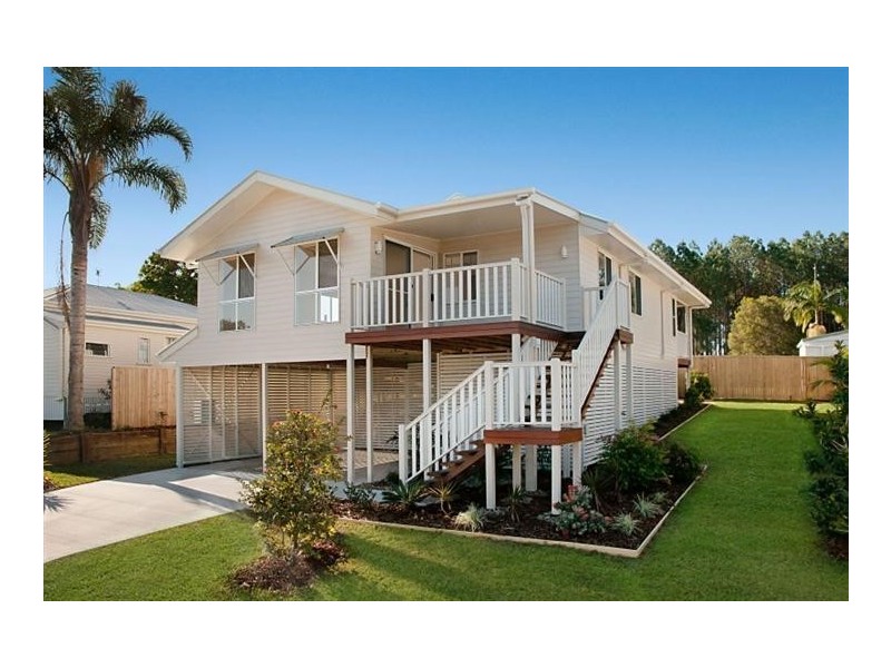 2/3A Kauri Street, Cooroy QLD 4563