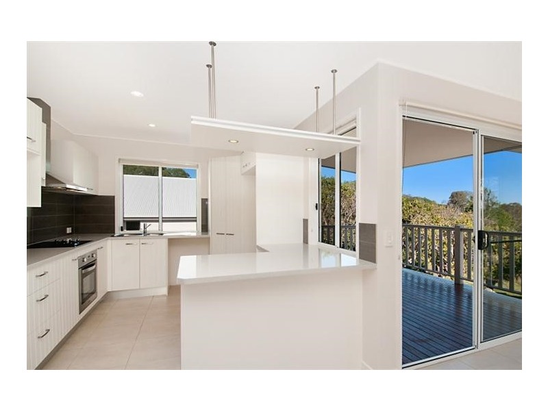 2/3A Kauri Street, Cooroy QLD 4563