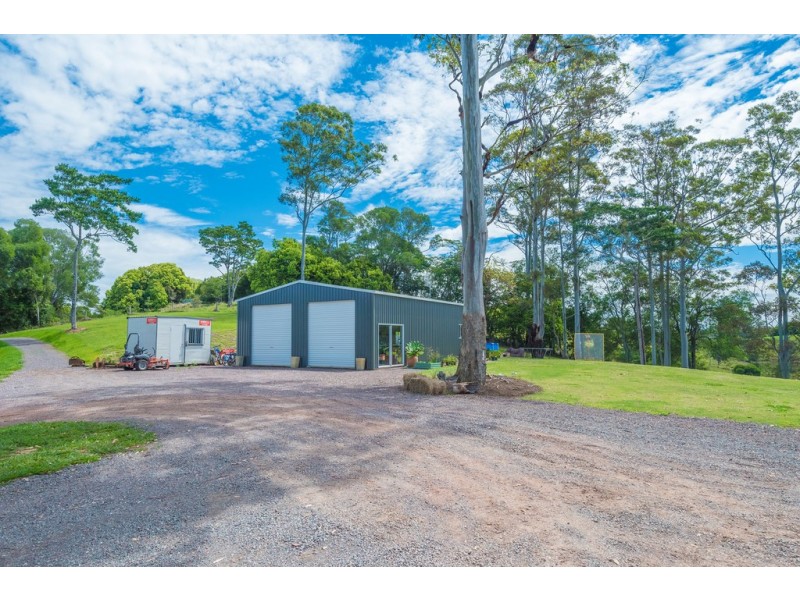 135 Cooroy Mountain Road, Lake Macdonald QLD 4563
