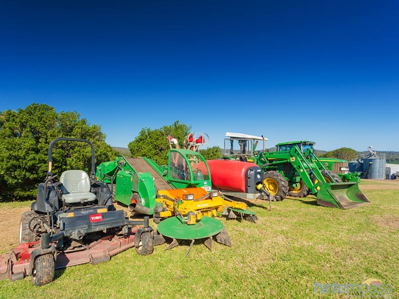 2052 Sandy Creek Rd, Downsfield QLD 4570