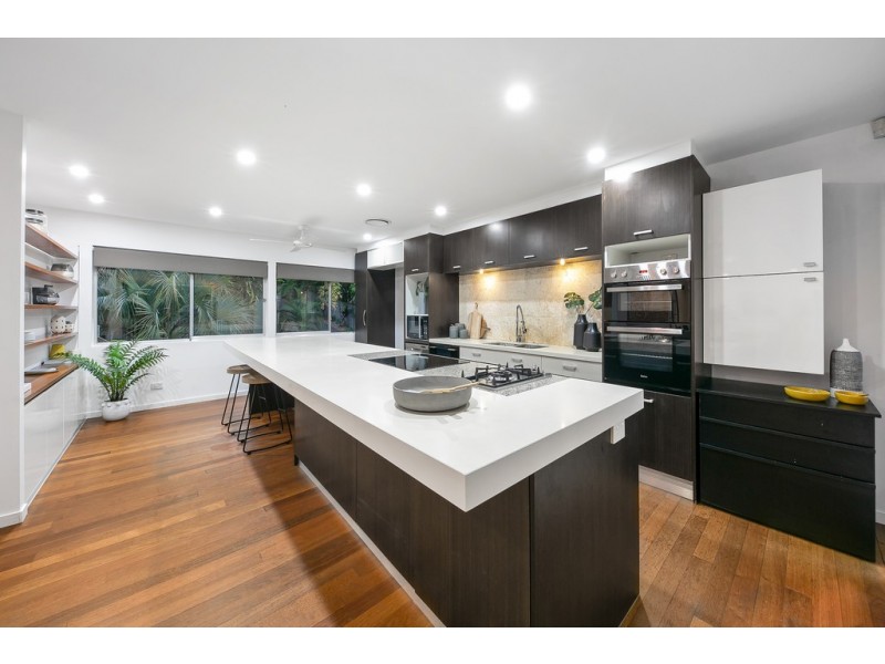 114 Memorial Drive, Eumundi QLD 4562