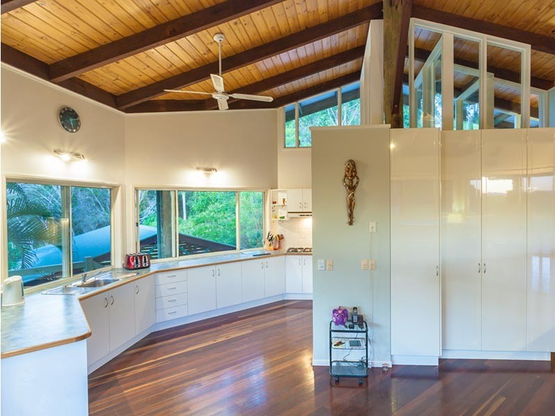 236 Chinamans Creek Rd, Tuchekoi QLD 4570