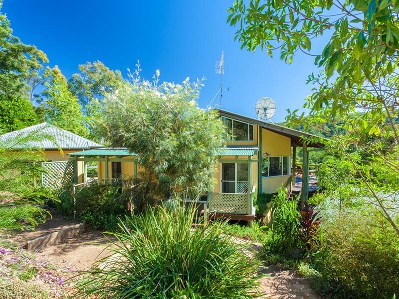 236 Chinamans Creek Rd, Tuchekoi QLD 4570