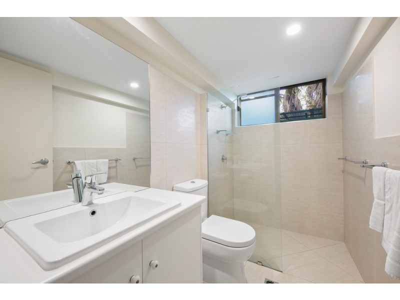 1/43 Noosa Parade, Noosa Heads QLD 4567