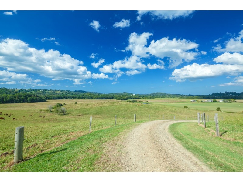 270 Memorial Drive, Eerwah Vale QLD 4562