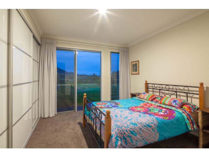 119 Cooroy Mountain Rd, Lake Macdonald QLD 4563