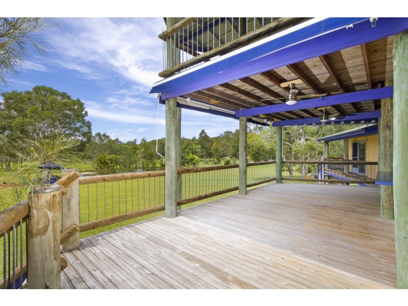 4 Amaroo Place, Cooroibah QLD 4565