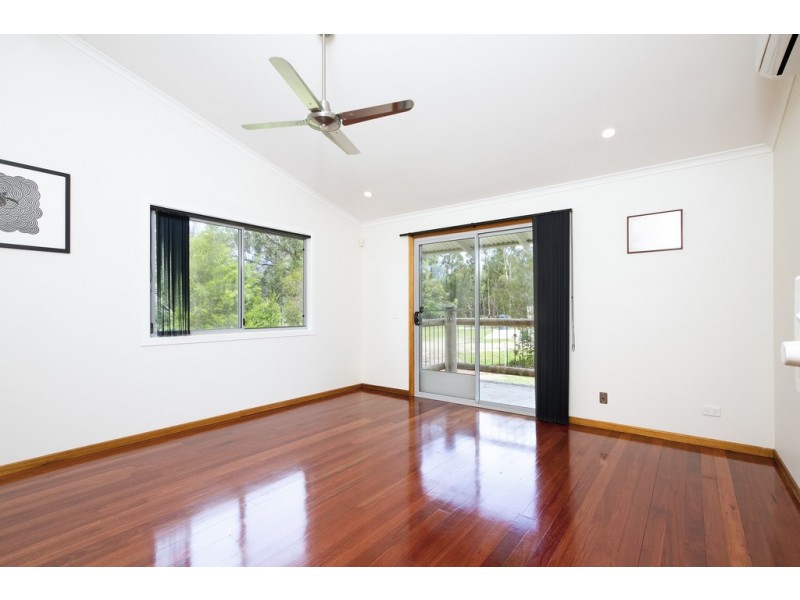 4 Amaroo Place, Cooroibah QLD 4565