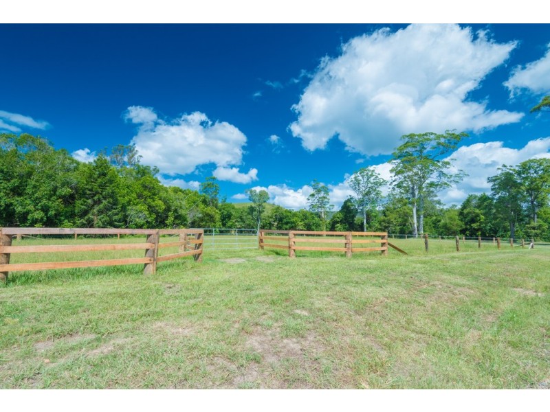 93 Lockes Lane, Belli Park QLD 4562