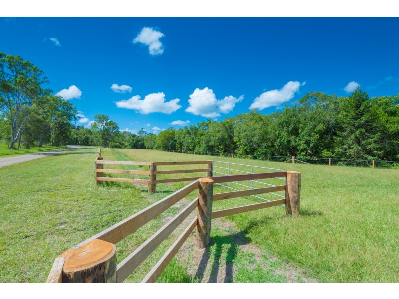 93 Lockes Lane, Belli Park QLD 4562