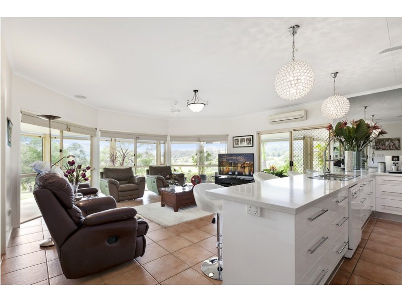 564 Shadbolt Road, Cedar Pocket QLD 4570