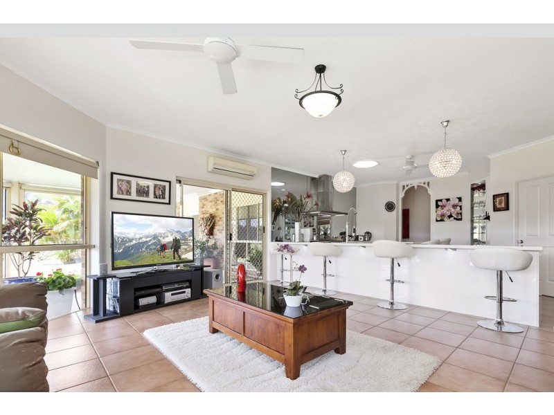 564 Shadbolt Road, Cedar Pocket QLD 4570