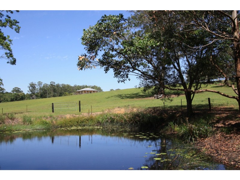89 Croziers Road, Pinbarren QLD 4568