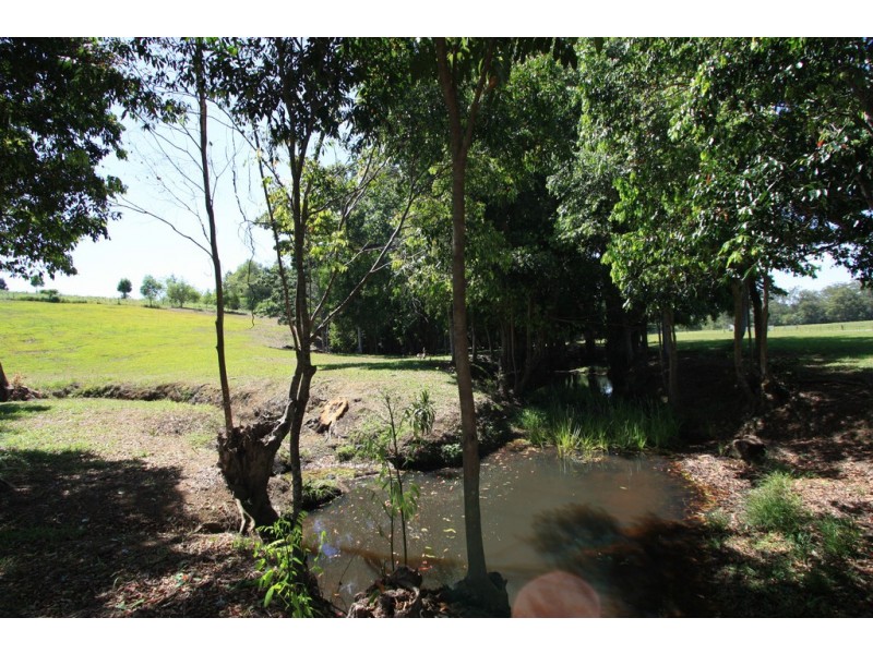 89 Croziers Road, Pinbarren QLD 4568