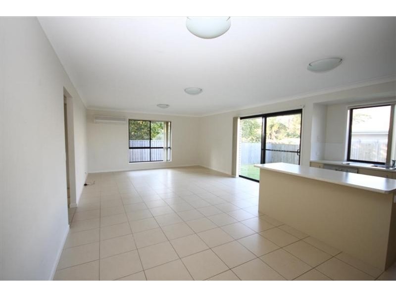 7 Prospect Place, Cooroy QLD 4563