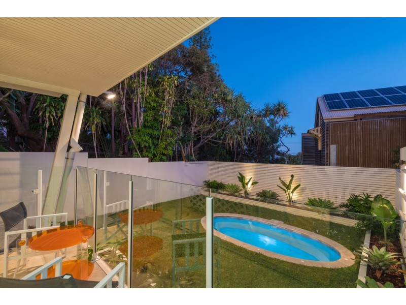 1/8 Hill Street, Sunshine Beach QLD 4567