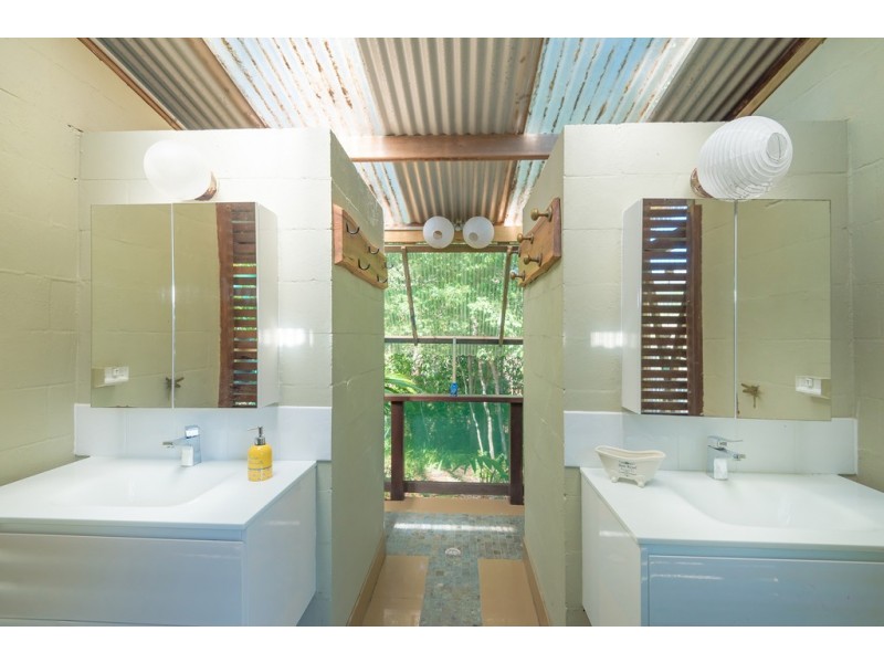 355 Ringtail Creek Rd, Ringtail Creek QLD 4565