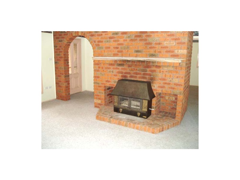 1 LAWS FARM ROAD, Lower Portland NSW 2756