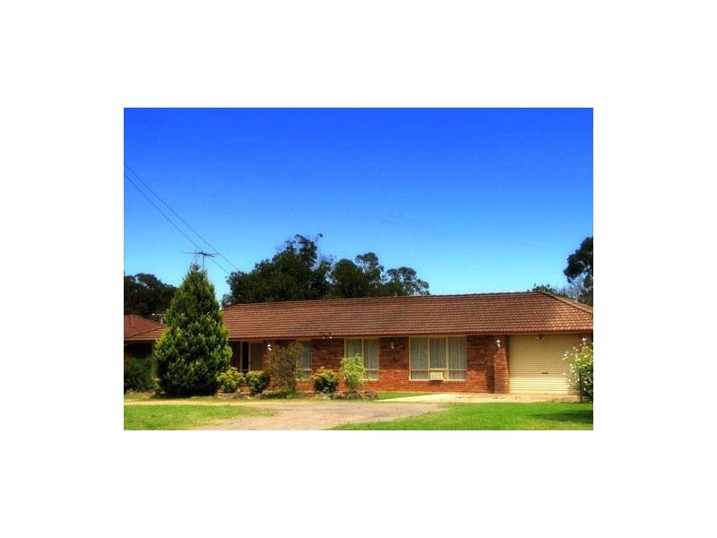 17 CASTLEREAGH ROAD, Richmond NSW 2753