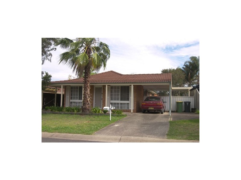 37 HARRADINE CR, Bligh Park NSW 2756