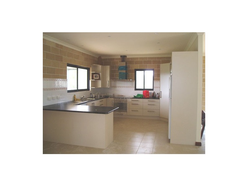 389 TENNYSON ROAD, Tennyson NSW 2754