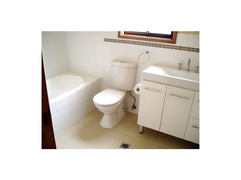 4 LEITCH AVE, Londonderry NSW 2753