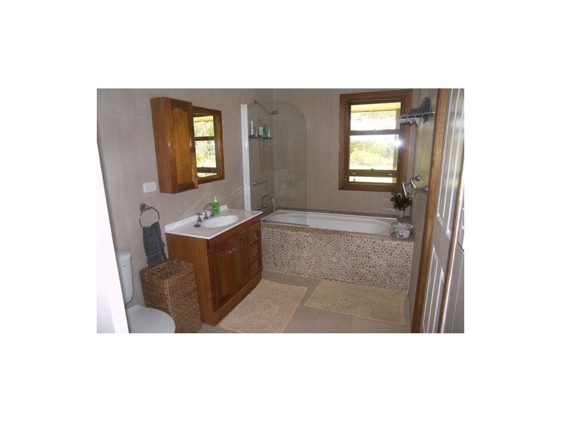 Lower Portland NSW 2756