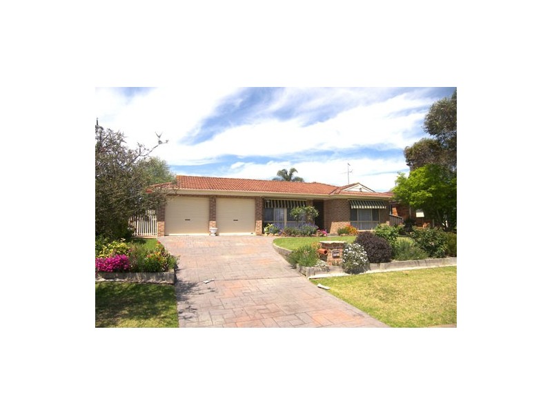 Mcgraths Hill NSW 2756