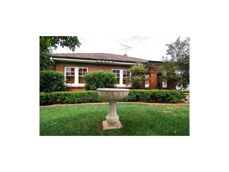 42 Richmond Road, Windsor NSW 2756