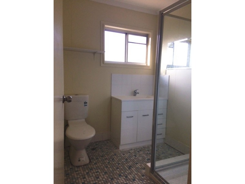 12 Bower St, Annerley QLD 4103