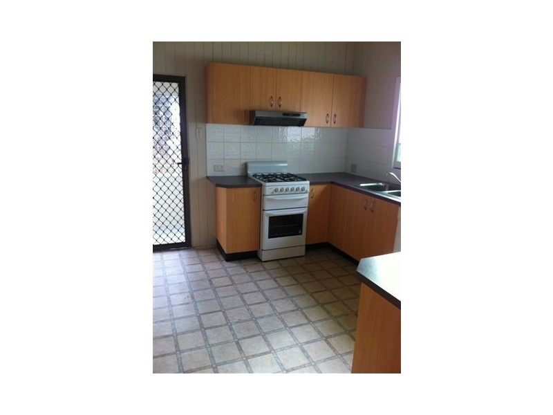 77 Northam Avenue, Bardon QLD 4065