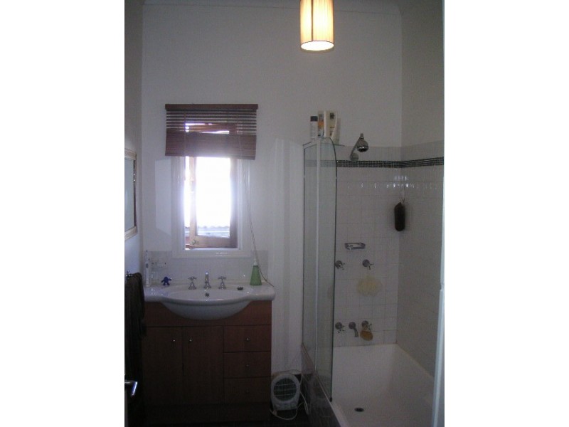 35 Crown Street, Bardon QLD 4065