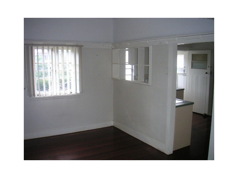 174 Ashgrove Ave, Ashgrove QLD 4060