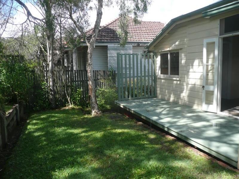 21 Oxford Terrace, Taringa QLD 4068