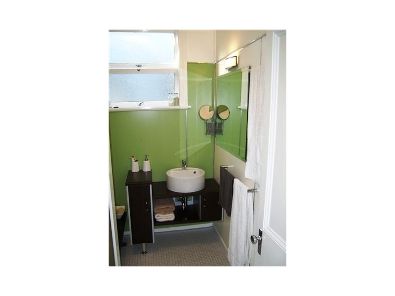 6 Federal Street, Red Hill QLD 4059