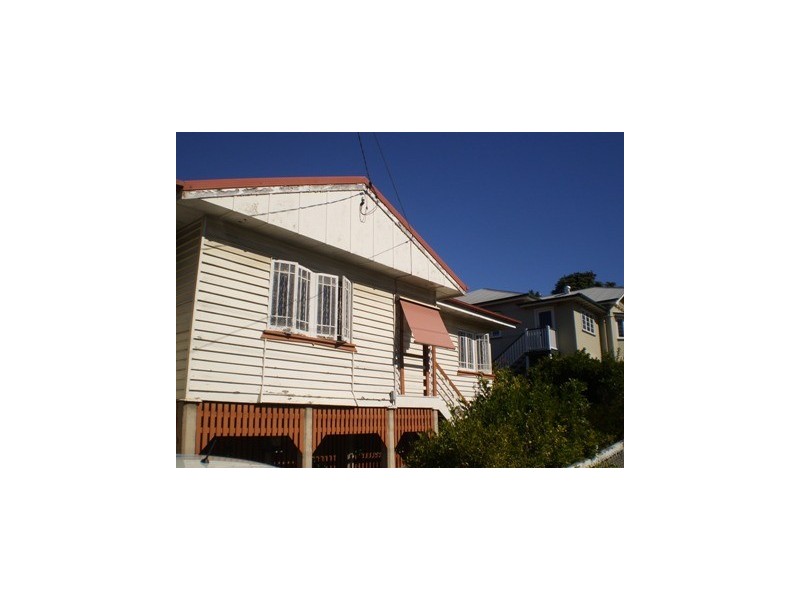 37 Bryden Street, Windsor QLD 4030