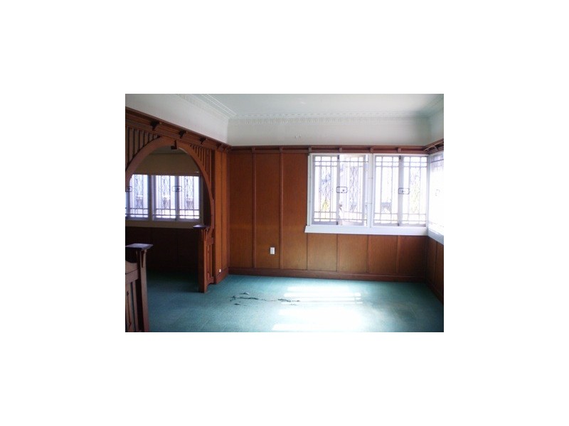 37 Bryden Street, Windsor QLD 4030