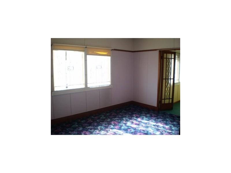 37 Bryden Street, Windsor QLD 4030