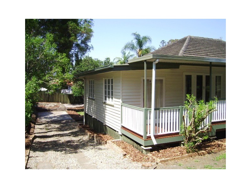 36 Buxton Street, Ashgrove QLD 4060