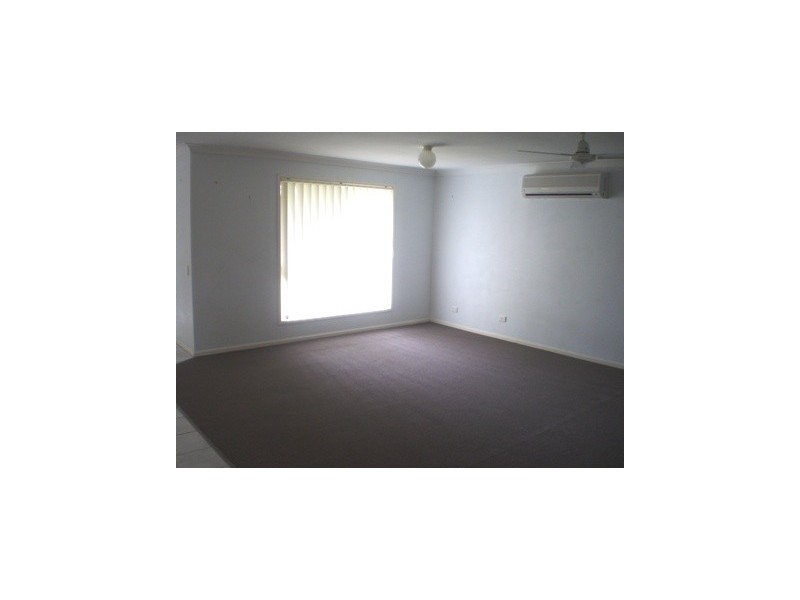 11 Gale Street, Scarborough QLD 4020