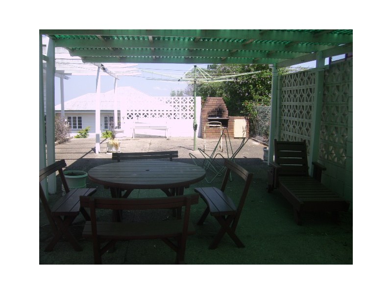 224 Banks Street, Ashgrove QLD 4060