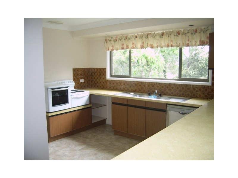 9 Lipton Place, Mcdowall QLD 4053