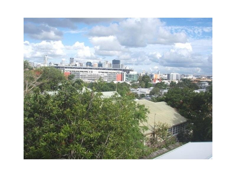 2 Moore St, Paddington QLD 4064