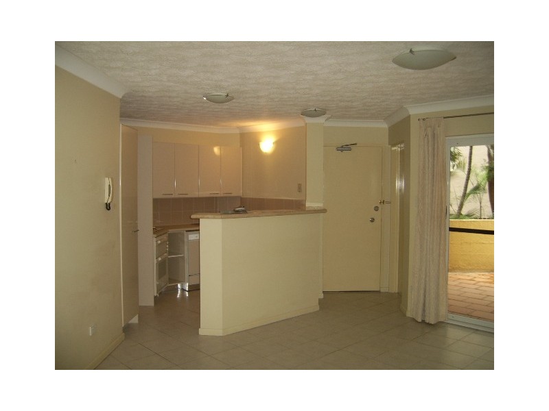 2/5 Bergin Street, Milton QLD 4064