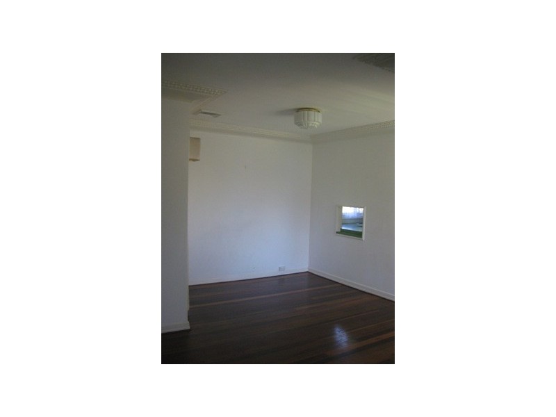 24 Dawn Street, Kedron QLD 4031